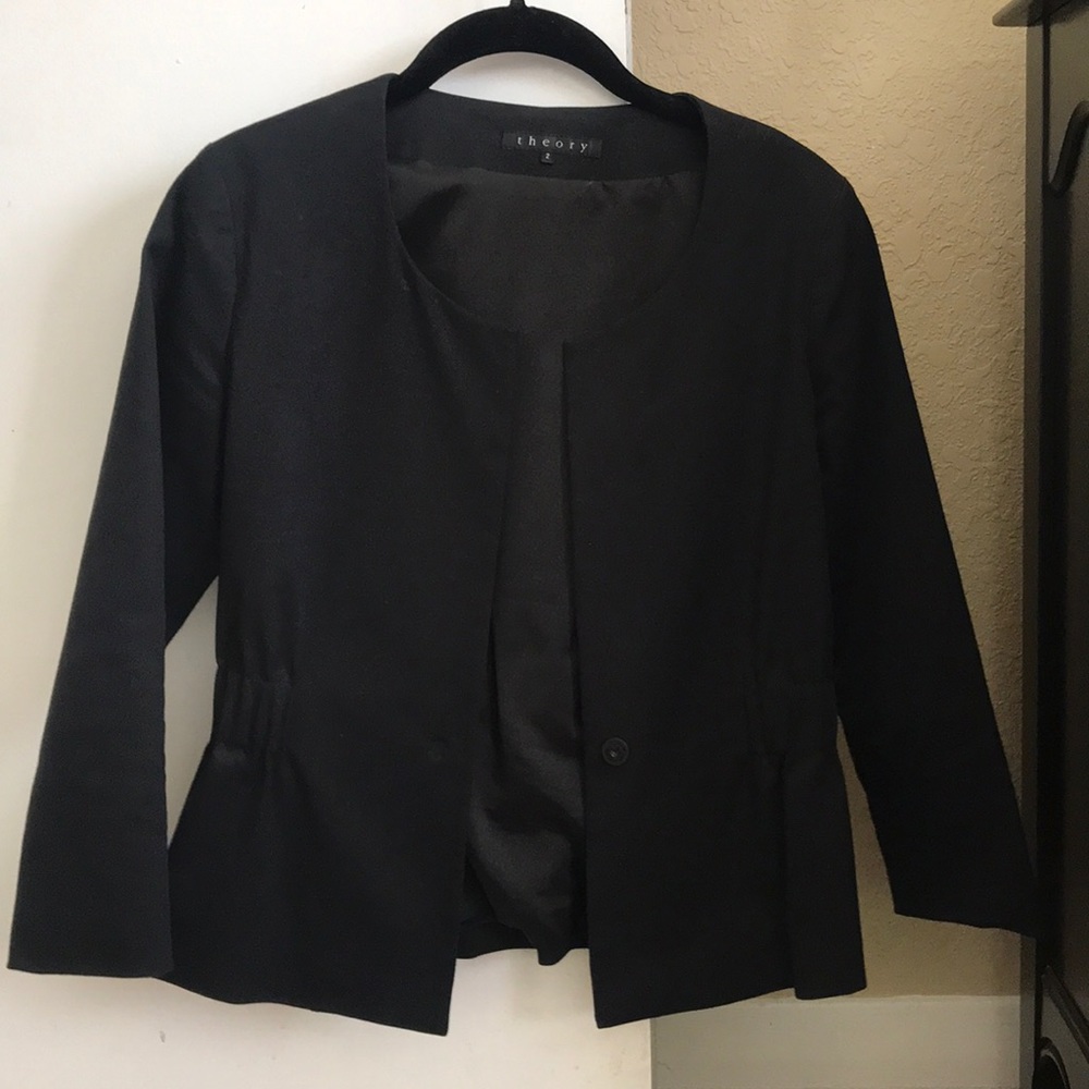 Theory 3/4 sleeve black jacket